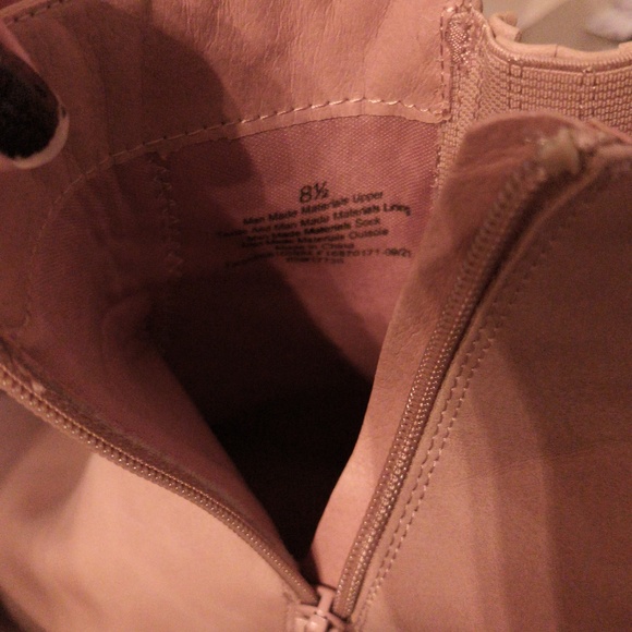 Universal Thread Boots - Picture 6 of 7